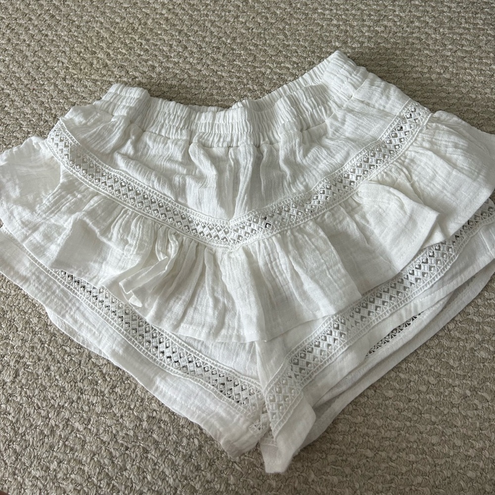 White Lace Trim Women Shorts